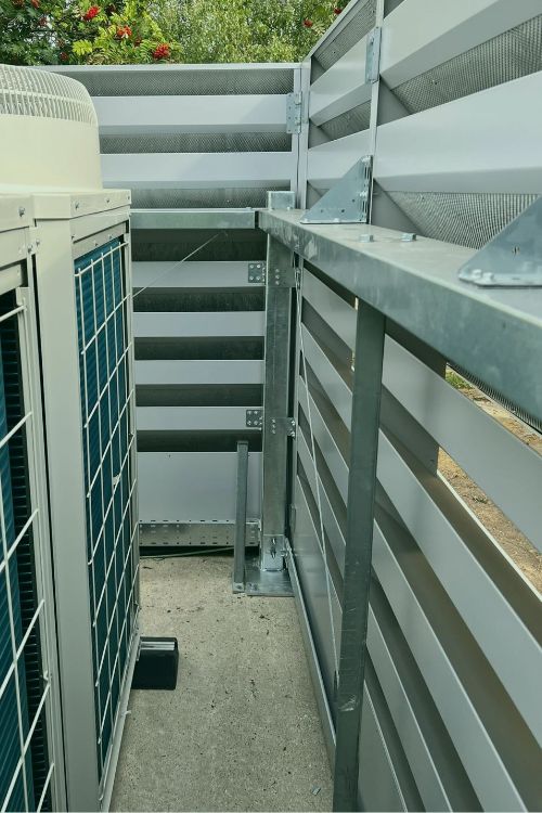 Caice Enclosure with access to four heat pumps